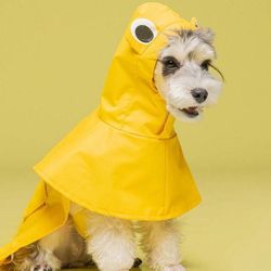 Dog Raincoat with Pocket For Rainy Day Yellow Size Medium NEW
