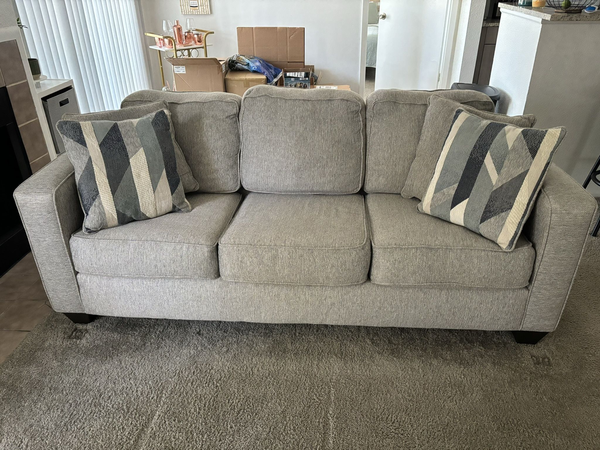 RoomsToGo Couch