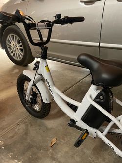 Mooncool Electric Bike White