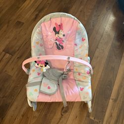 Minnie Mouse Chair 