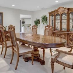 9 Piece - Wood Dining Room Set 