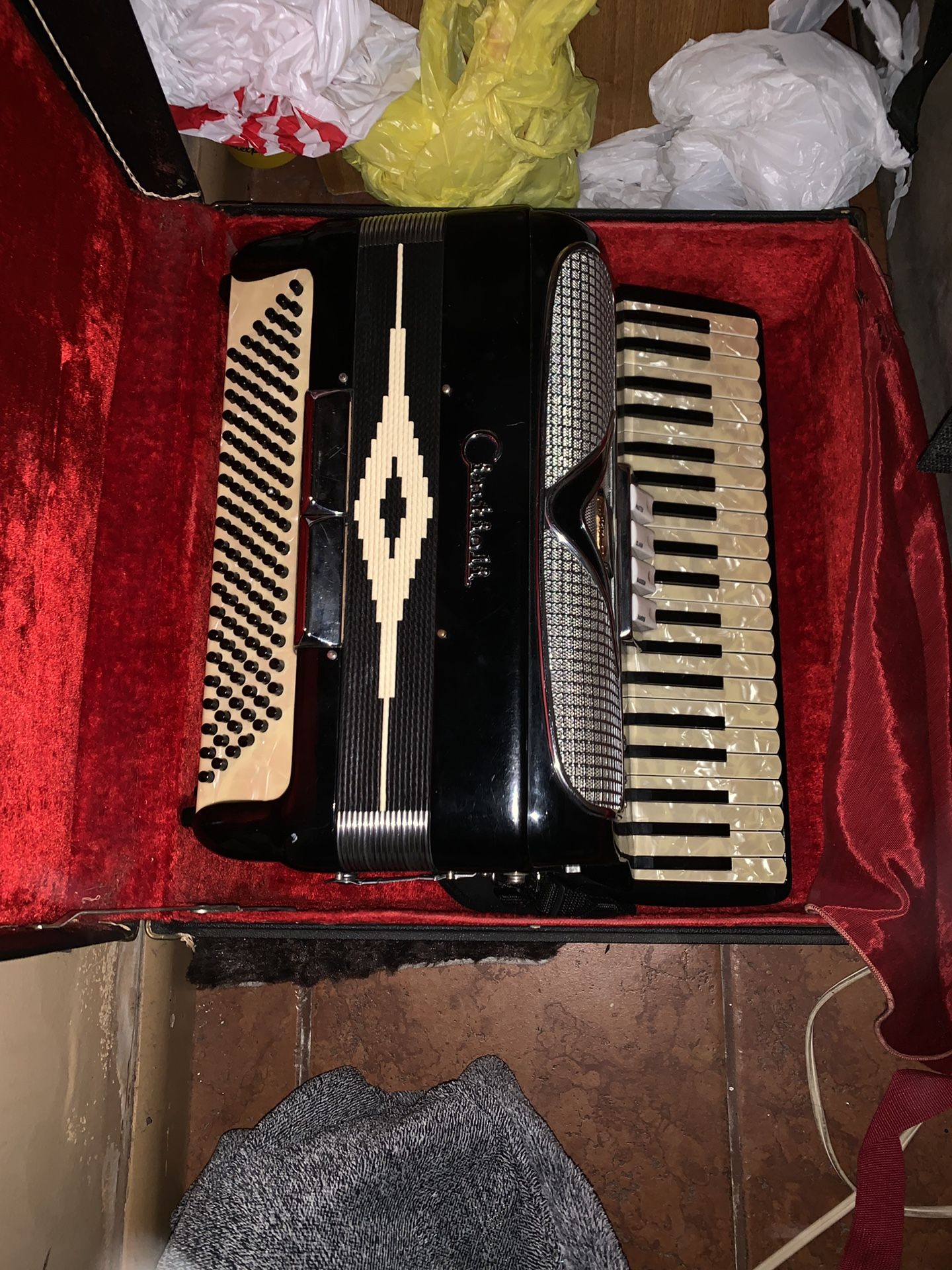 Accordion Cintioli Italian made gem!