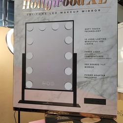 💫 Hollywood Tri-Tone XL Makeup Mirror. New In The Box.