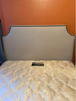 Queen bed