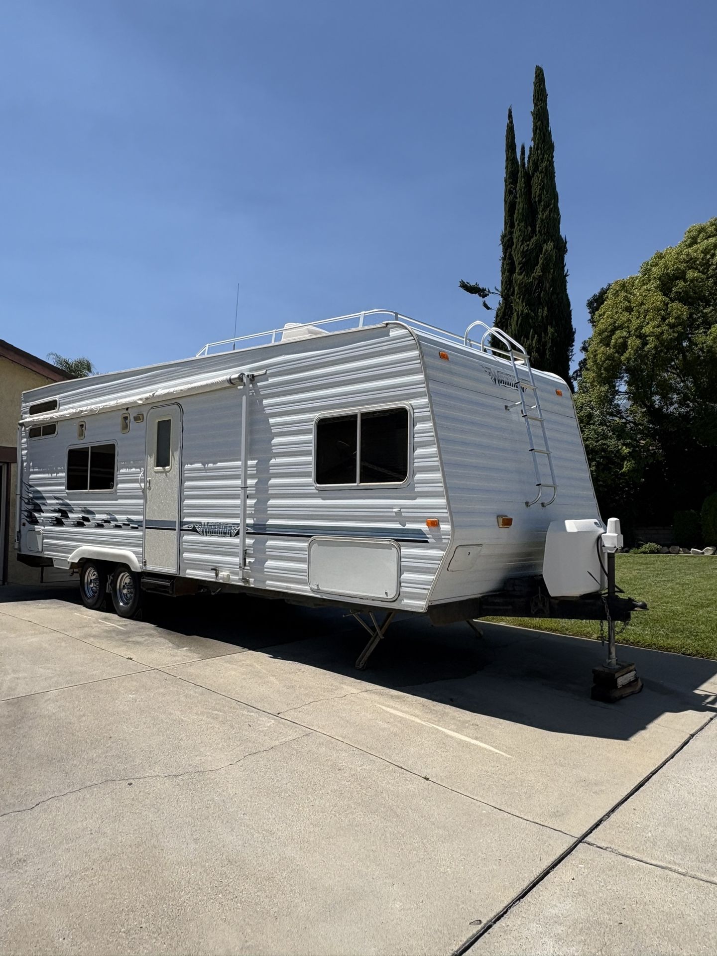 2005 Weekend Warrior 26fb Toyhauler