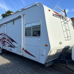 2006 Weekend Warrior FSC2800 Toy hauler