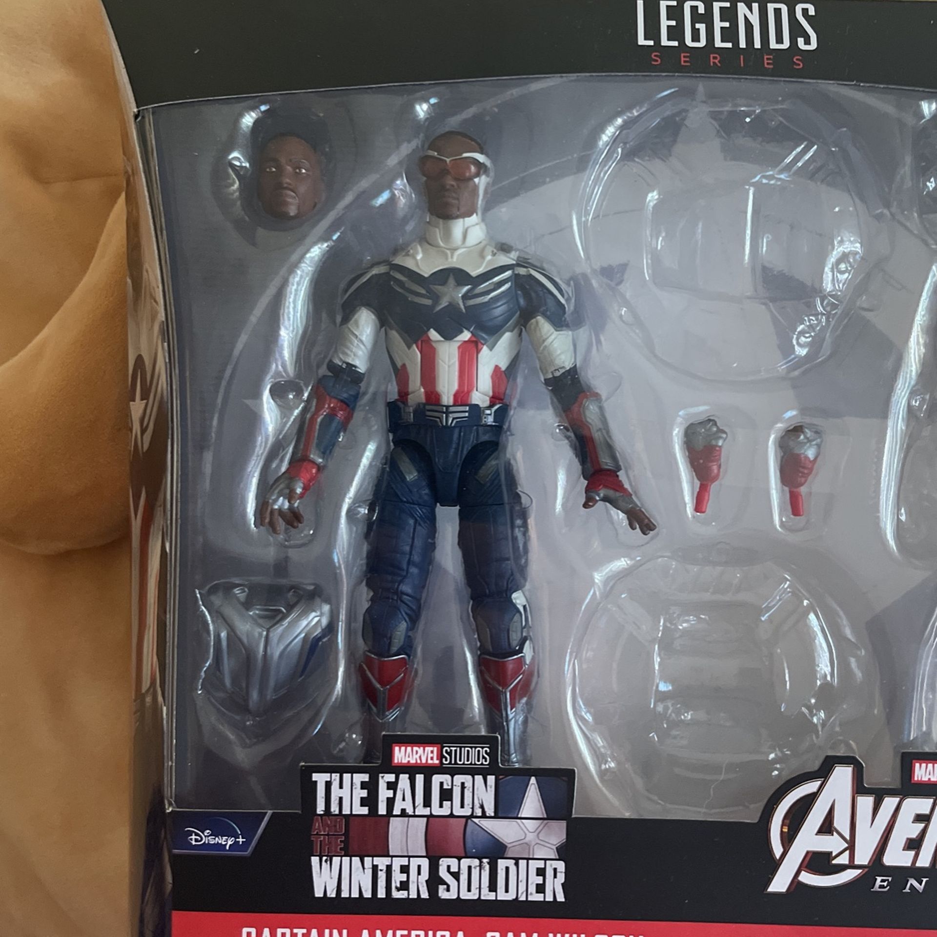 Marvel Legends Captain America (Sam Wilson)