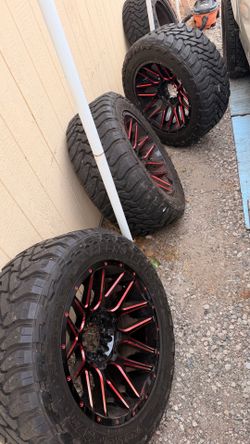 20” H2 Off-Road Wheels & Toyo Open Country M/T 33x12.50R20 Tires – Complete Set of 4