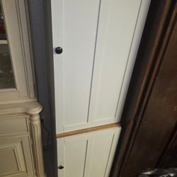 Kitchen Or Bathroom Cabinet 