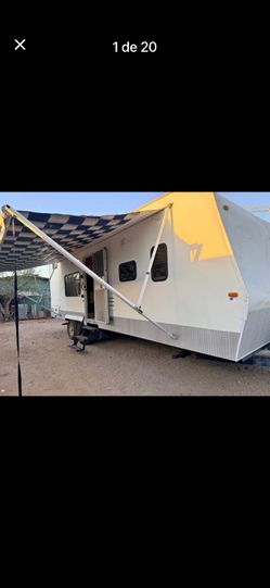 2005 edge White 27 feet