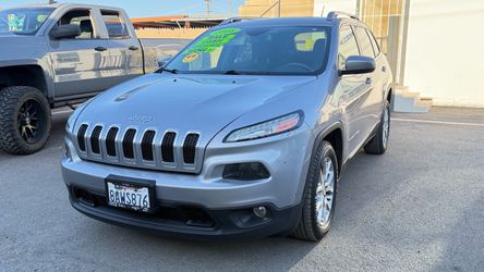 2018 Jeep Cherokee Latitude