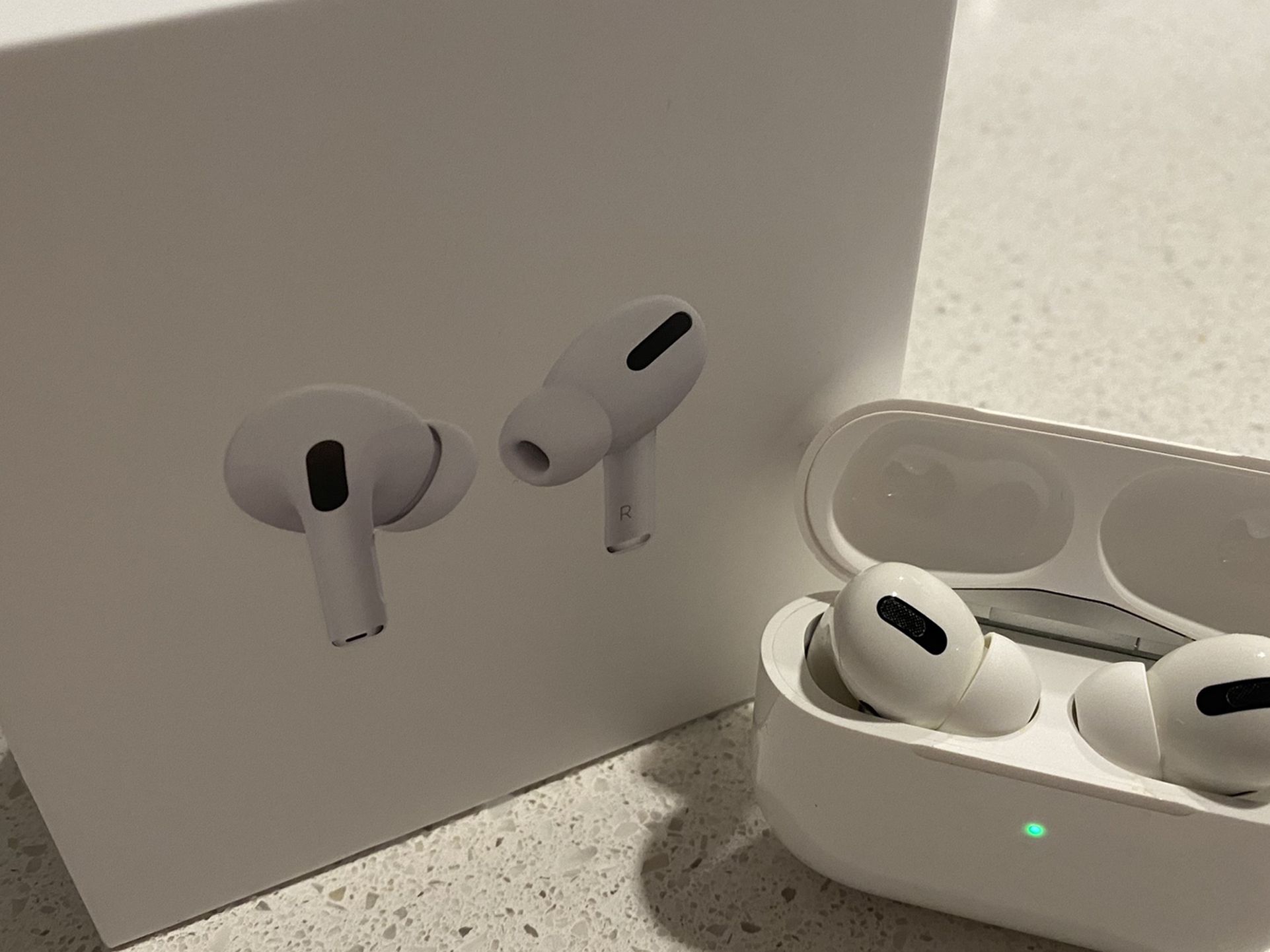 AirPod Pro With Noise Cancellation