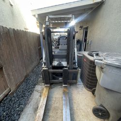 2016 Uni Carrier Nissan Forklift