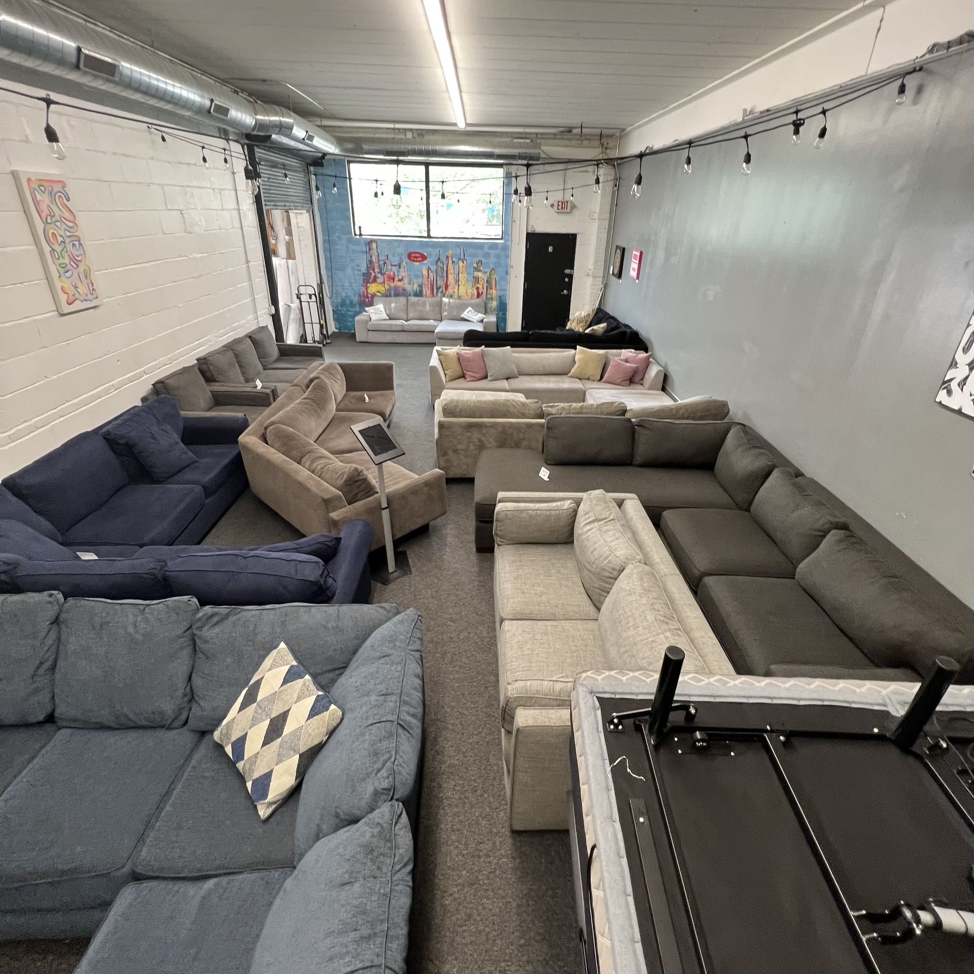 Comfy Living Chicago Sectional And Couch Sale for Sale in Chicago, IL