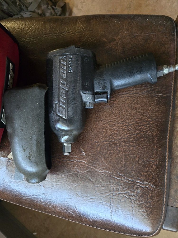 Snap On Impact Gun Mg725