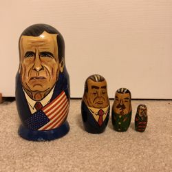 Political Leaders Pop Dolls