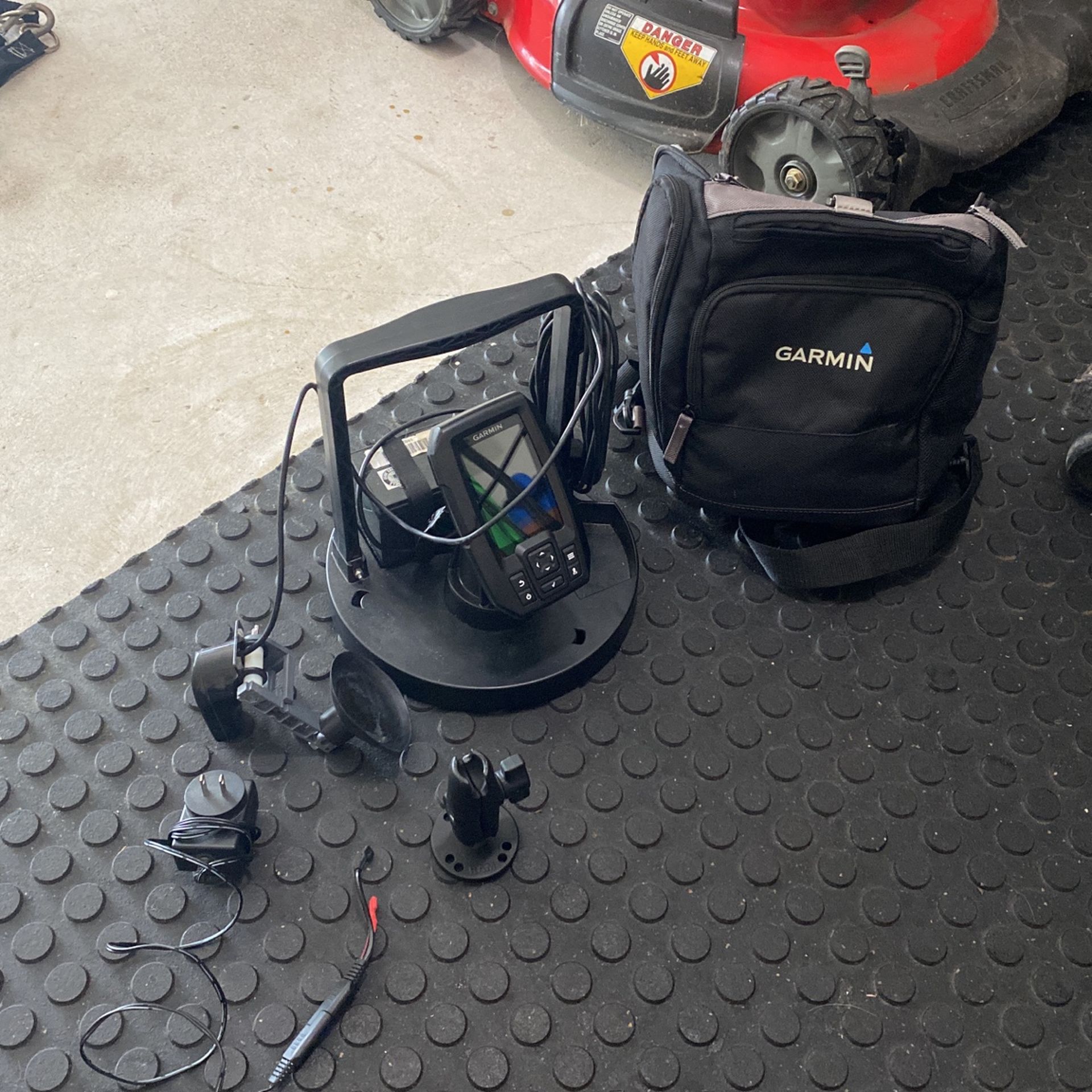 Garmin Fish Finder