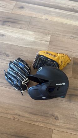 Kids little league baseball helmet size 6 3/8-7 1/8 and Gloves