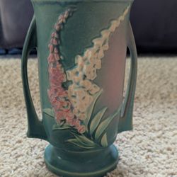 $70 Roseville Vase Foxglove Flowers Vintage Ceramic Pottery Shape 48-8"