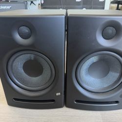 Presonus Eris 8 Studio monitors 
