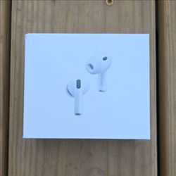 *Sealed* Airpod Pro 3's