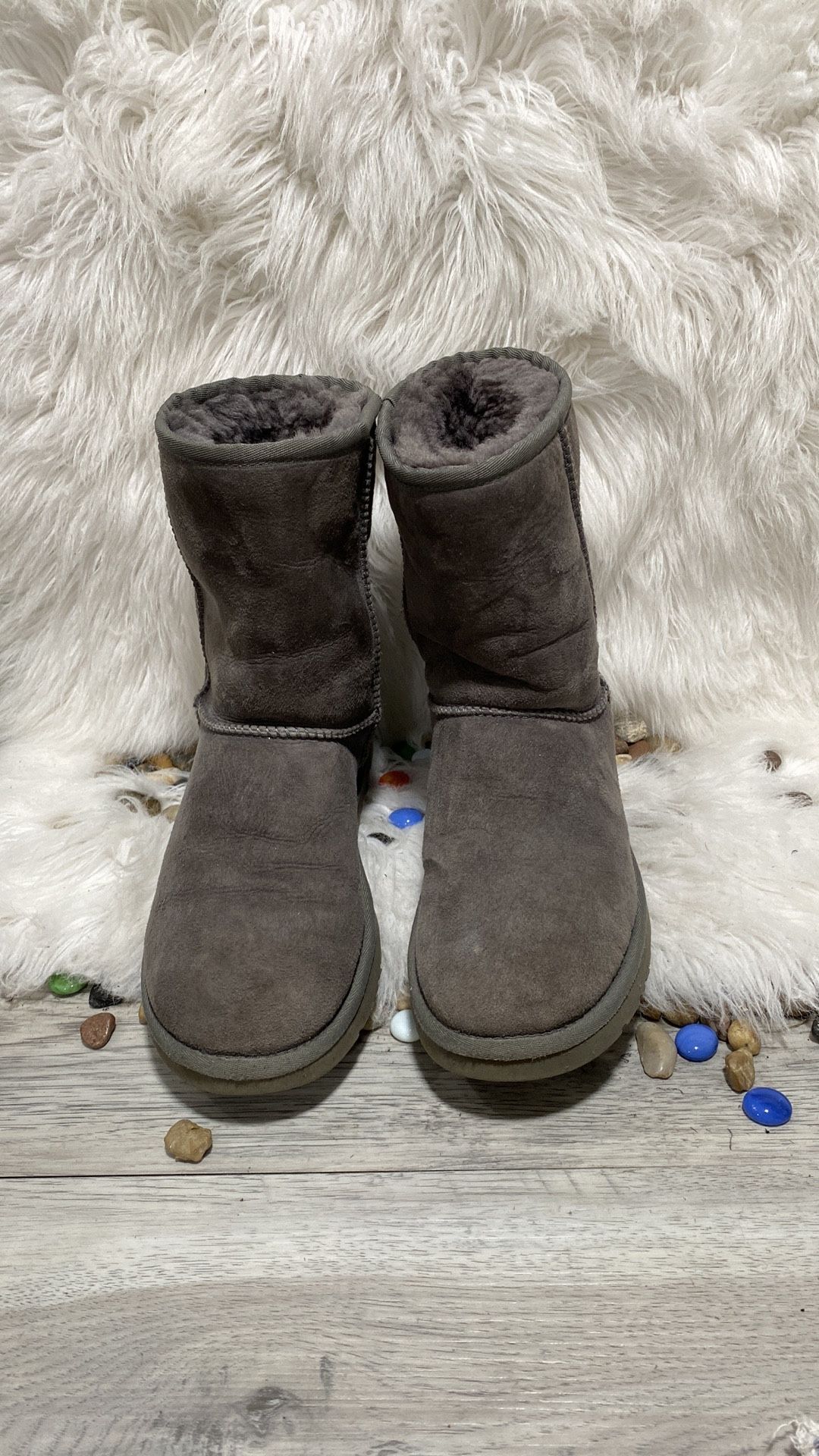 UGG Classic Short Boots Women 8 Shearling 5825Gray Suede