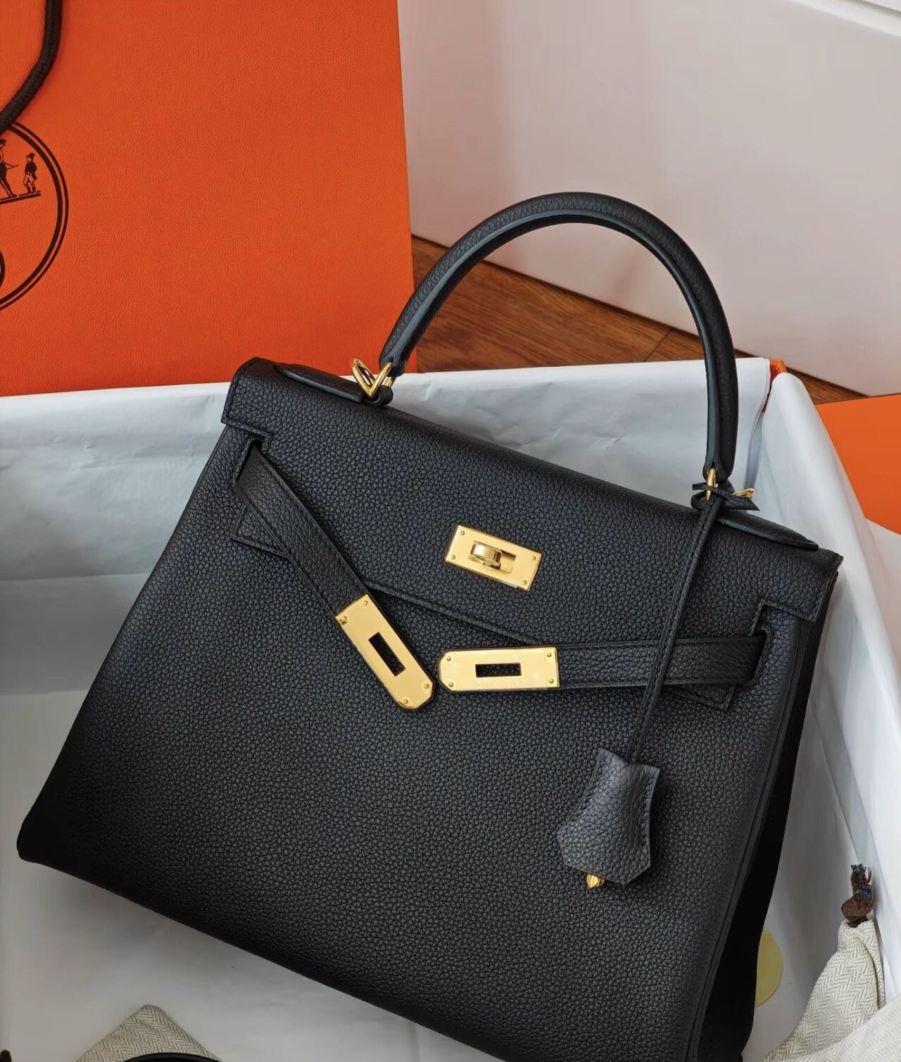 Fashionable Handbag