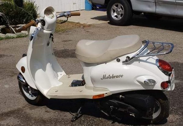 50cc Yamaha Look Alike Drone Fest