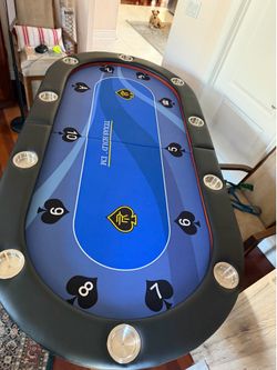 Texas Hold’em 10 player poker table.
