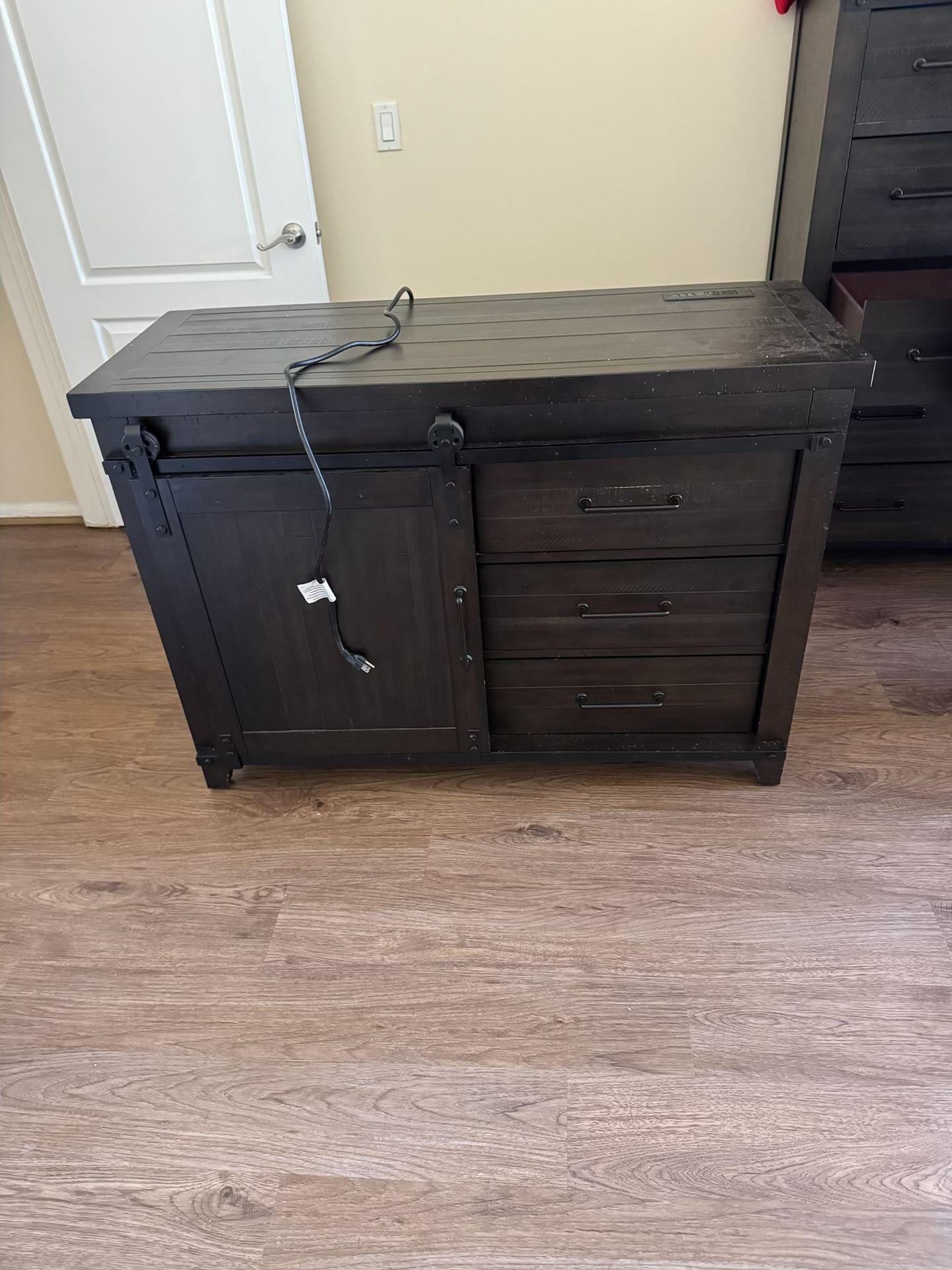 Tv Stand Dresser