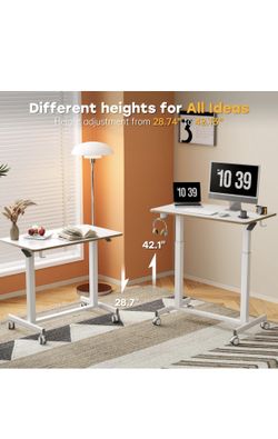 Worker mobile standing desk