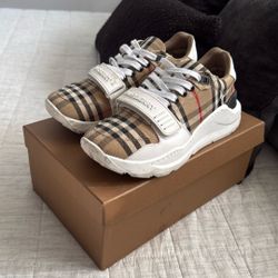 Burberry Shoes