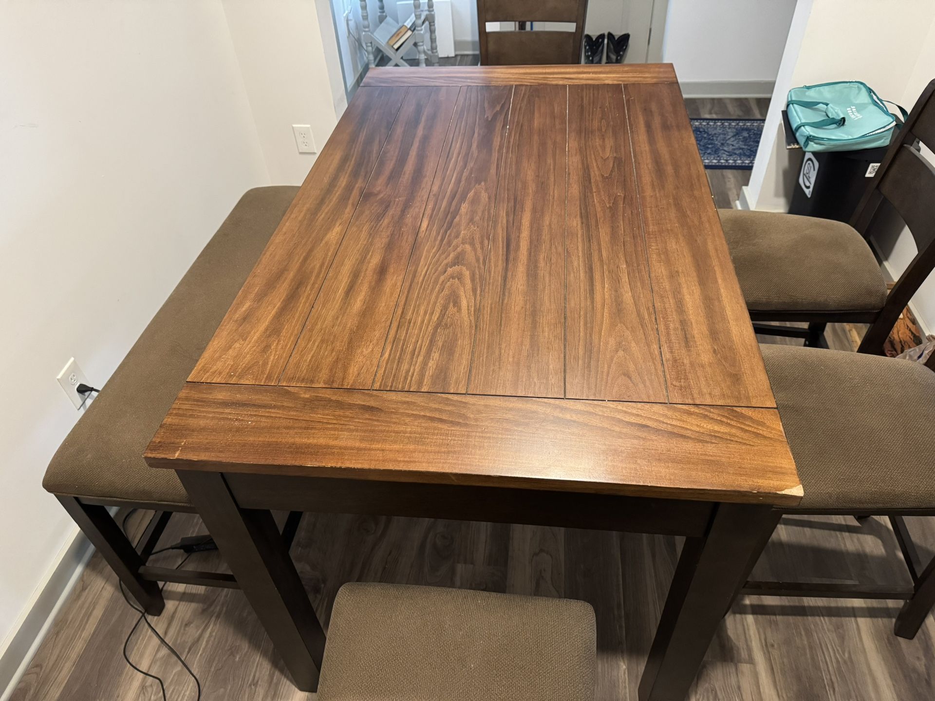 Rooms To Go Table