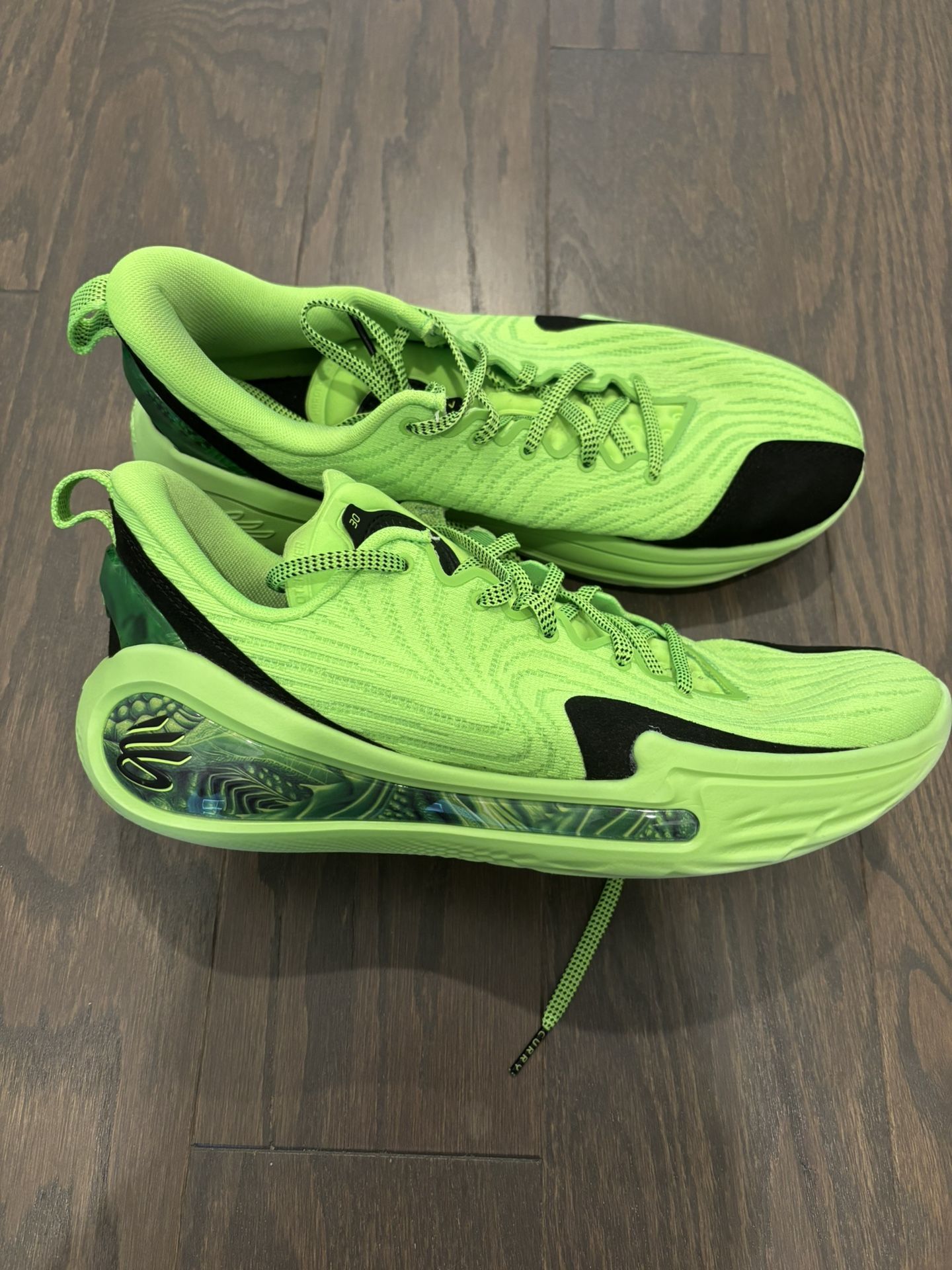 Men’s Under Armour Curry 12 Extraterrestrial Shoes, Size 10