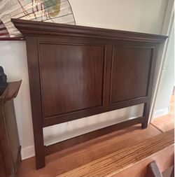 Wooden Queen size headboard and 2 nightstands