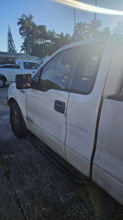 ford 150 title clen is have 185.000 miles