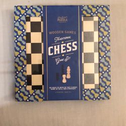 Wooden Games Traditional CHESS Game Set. Please Read Description.
