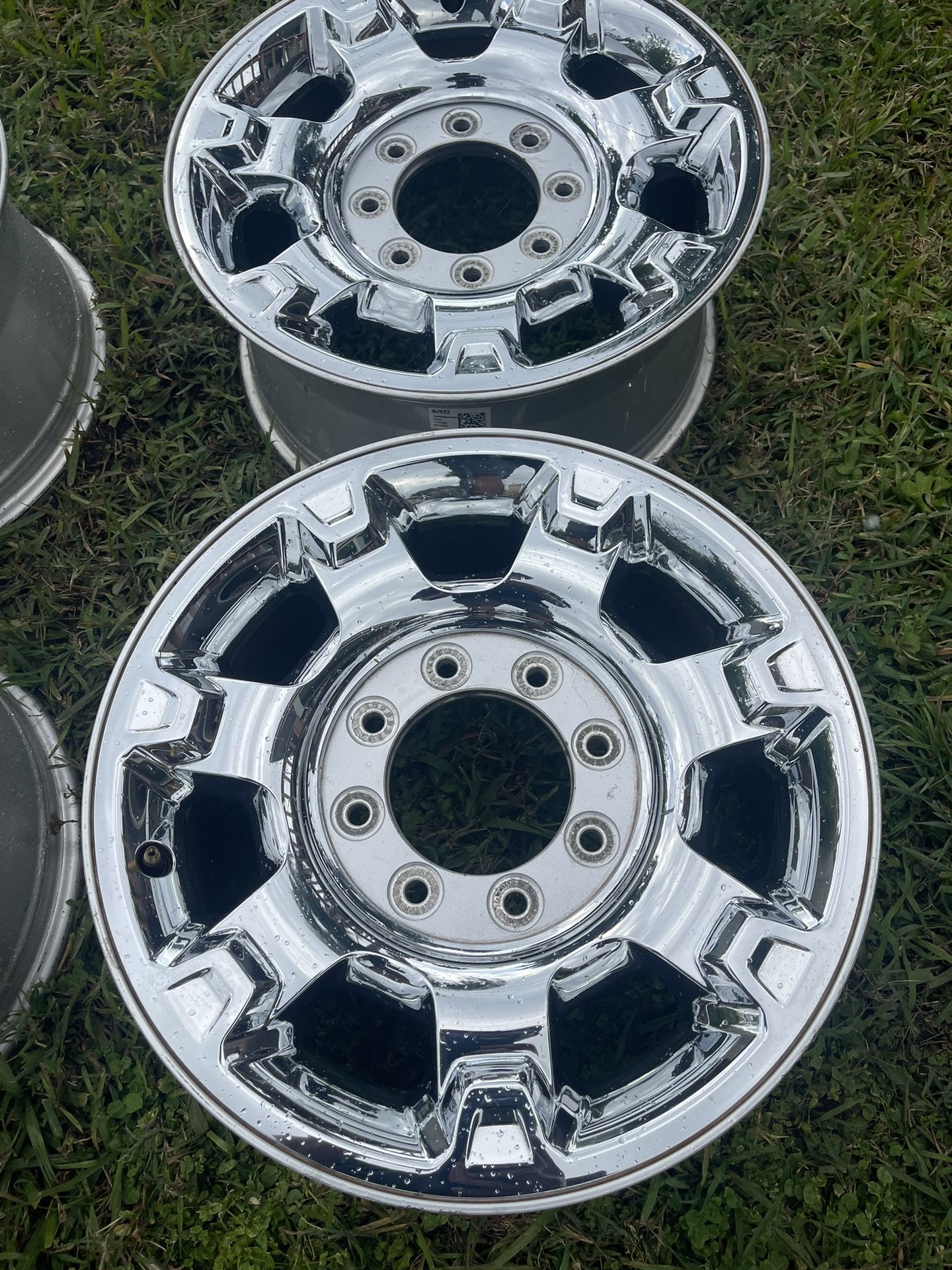 Ford F250 Factory OEM Wheels (8 Lugs) 8x170Bolt Pattern for Sale in