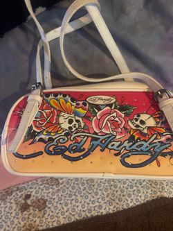 Ed Hardy purse/new