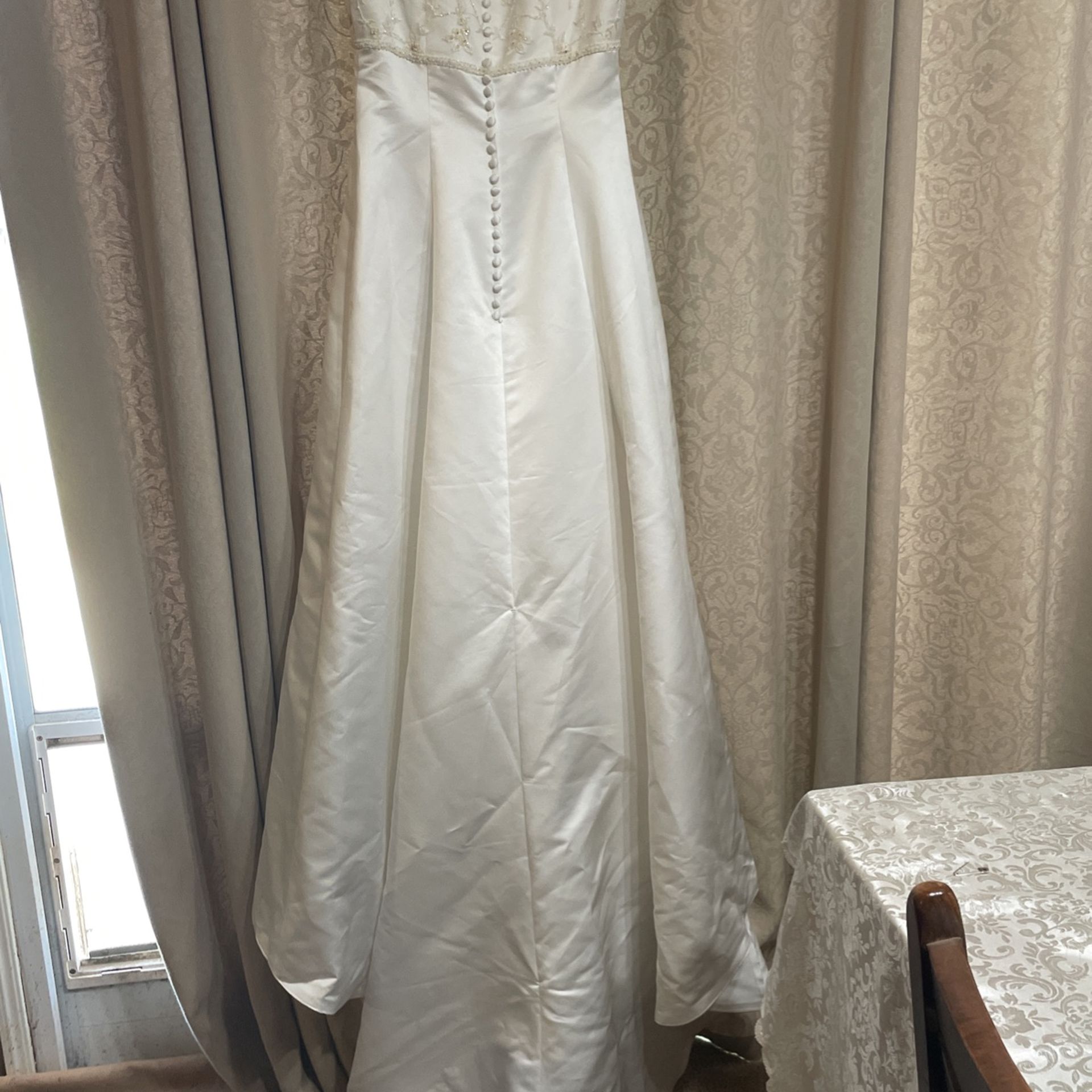 Wedding Dress (ivory)