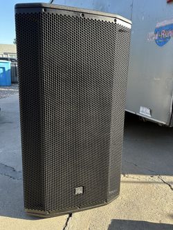 JBL srx 935p
