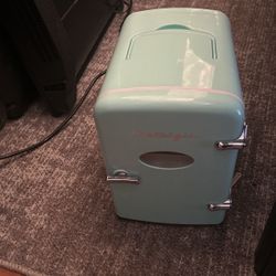 Mini fridge "Nostalgia" Turquoise OBO