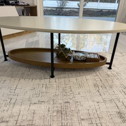 Oval coffee Table 
