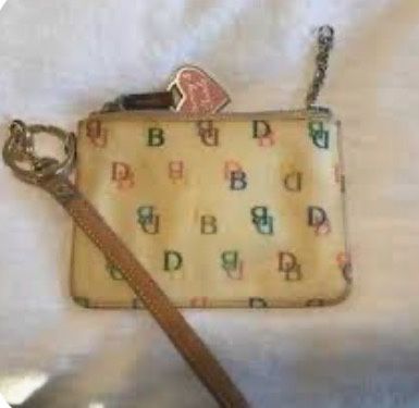 Dooney & Bourke wristlet pouch