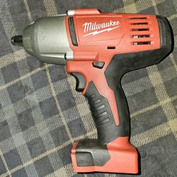Milwaukee M18  1/2 Impact 