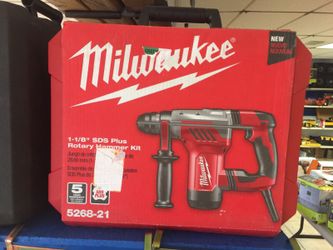 Milwaukee 1-1/8 hammer kit