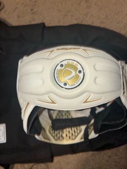 •  Dye i4 Paintball Mask with GSR Pro Strap – White/Gold