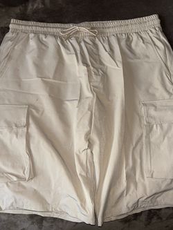 Beige Cargos Shorts 