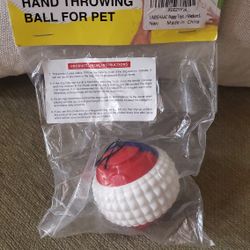 HAND THROWING BALL FOR PET