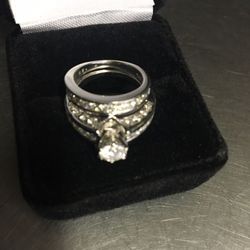 Wedding Gold Engagement Set fire Sale  2 Plus Carat Diamonds